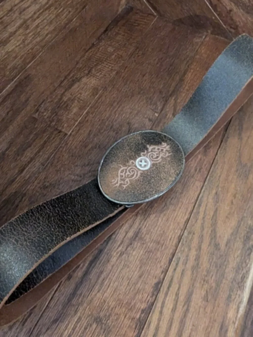 Vintage Leather Belt Made In Canada Size large New! Y2K Grunge Seven7